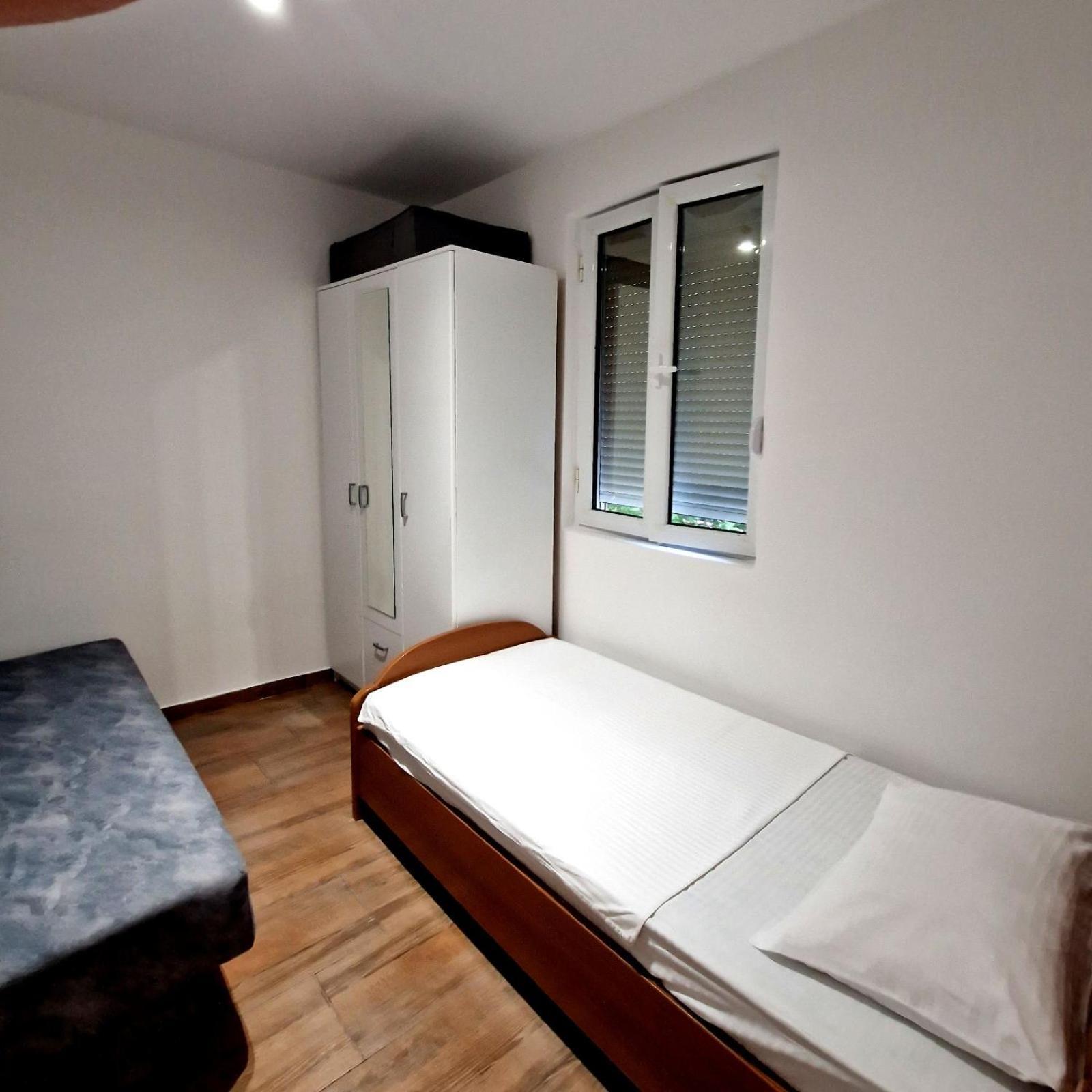 Hortus Apartments Свети-Стефан Экстерьер фото